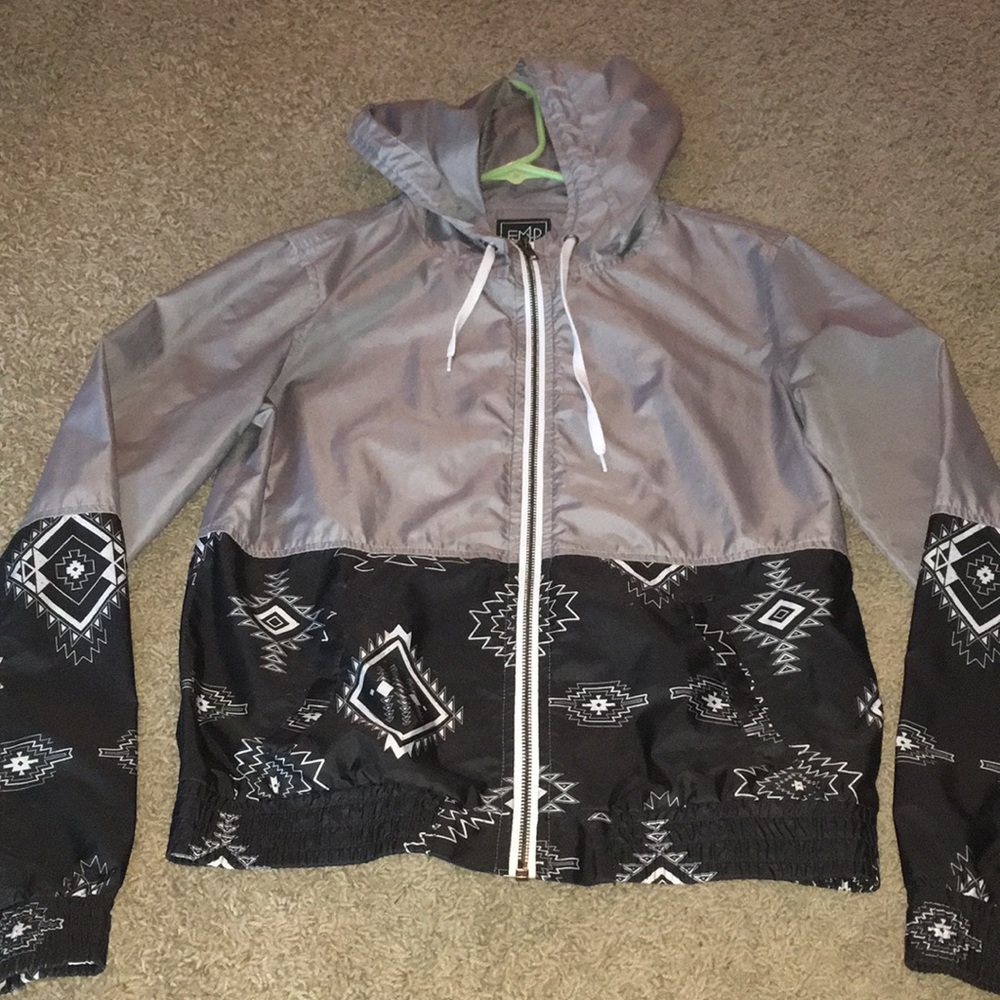 windbreaker